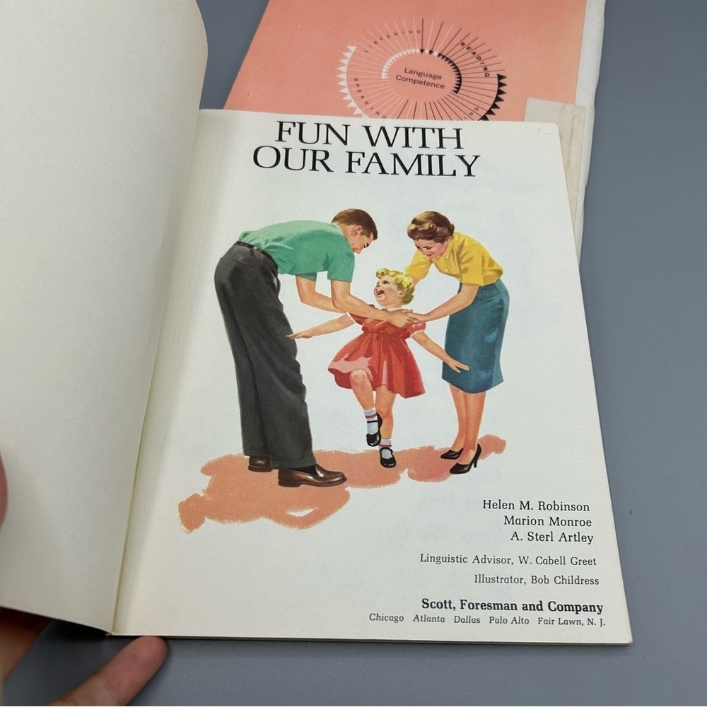Vintage 1962 Fun With Our Family Reader Set Scott Foresman Mid Century - Picture 7 of 7